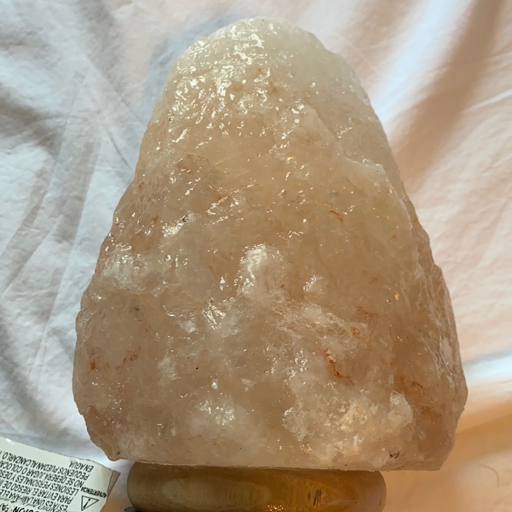 Salt lamp